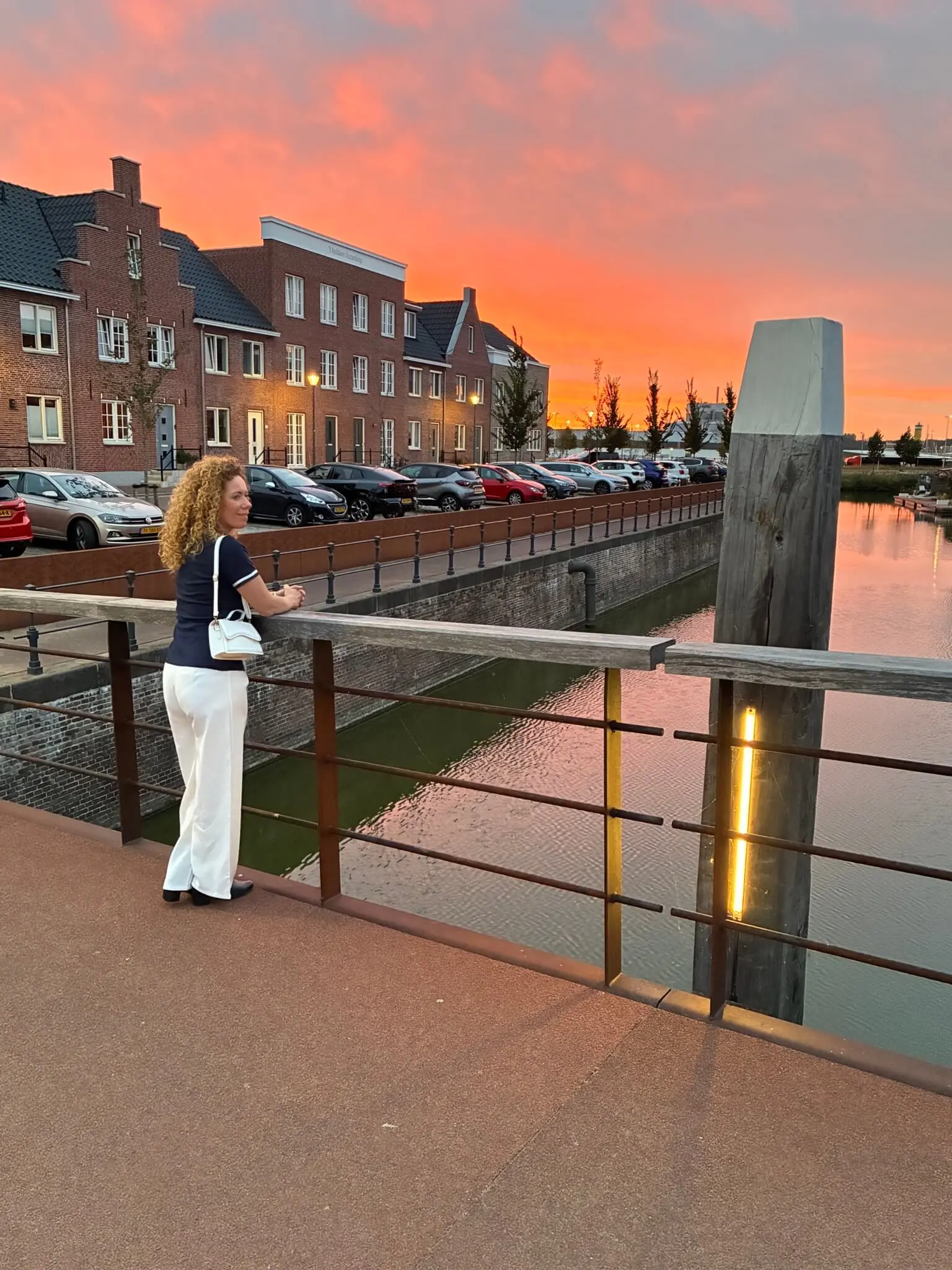 Sandra Bakker Stress en Burn out coach Sandra Bakker werkt als stress en burn out coach vanuit haar praktijk in Bergen op Zoom, maar ook via online sessies